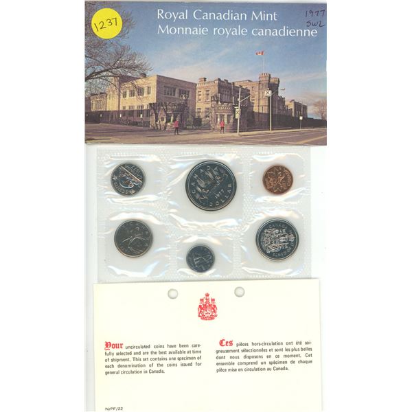 1977 Short Water Lines Proof Like Set. Scarce.