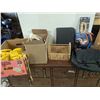 Image 1 : Mixed lot, inflatable sumo suit, head hammock, rain pants, etc.