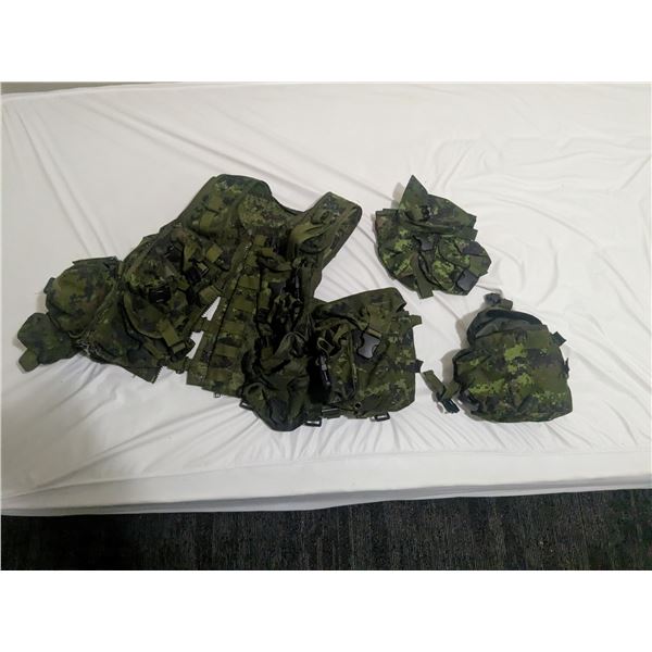 Woodland digital camo Tactical vest, with two flask, comes with 2 extra pouches.
