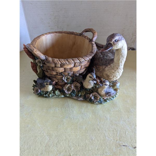 Duck garden décor