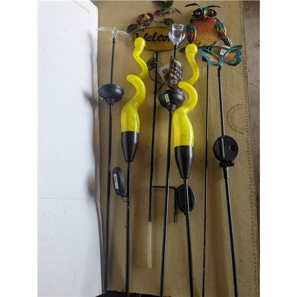 Mixed decorative solar lights