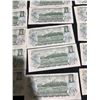 Image 12 : 18 Canada 1954 One Dollar Banknotes QEII Series