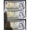 Image 1 : 3 Consecutive 1973 Bank of Canada $1 Notes, Serial Numbers BAK3383926-27