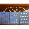 Image 1 : Whitman Album of Canadian Quarters 1911-1952 Partial Set