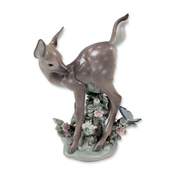 Lladro Glazed Porcelain Fawn Figurine, Hi There! 01005672
