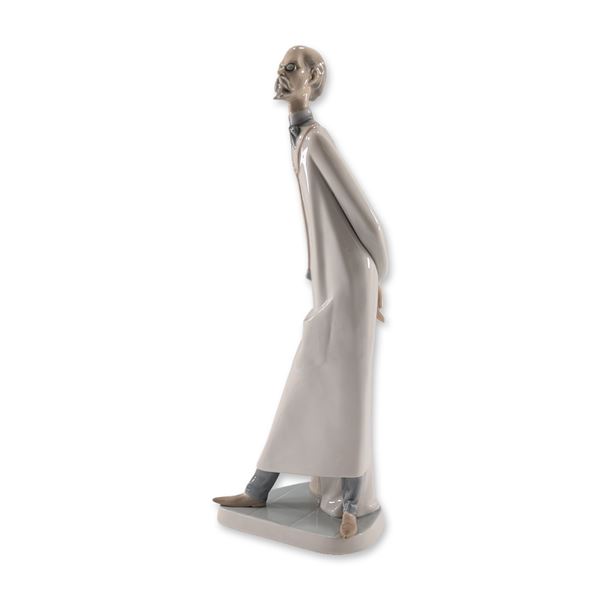 Lladro Porcelain Figurine Doctor 1004602
