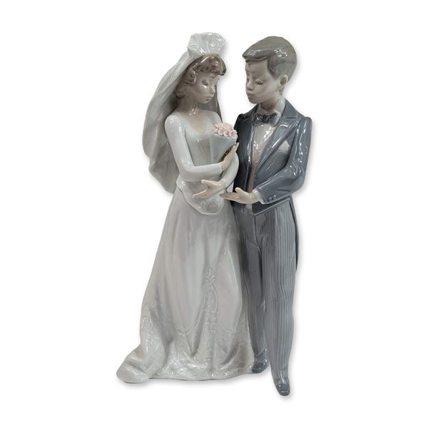 Lladro Porcelain Figurine, From this Day Forward 5885