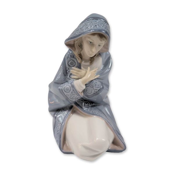 Lladro Spanish Glazed Porcelain Virgin Mary Nativity Figurine