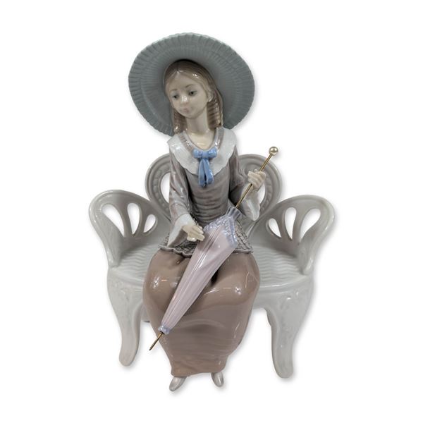 Lladro Spanish Porcelain Figurine Waiting in the Park 1374