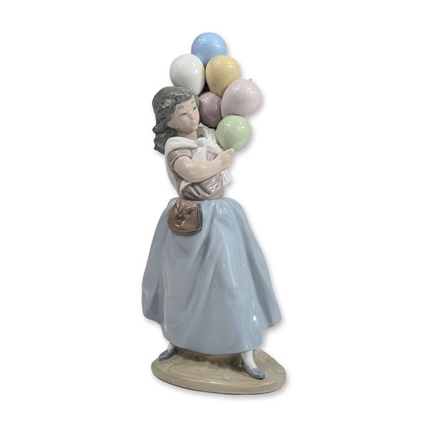 Lladro Porcelain Figurine, Balloons for Sale 1005141
