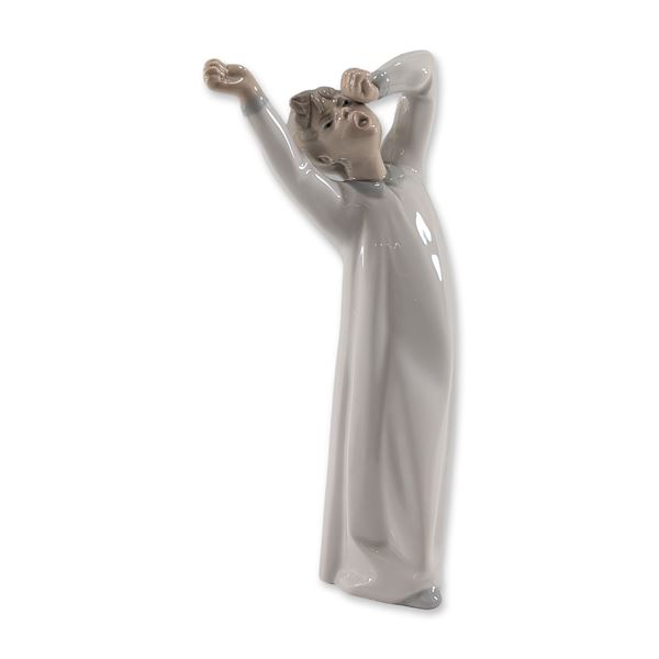 Lladro Spanish Glazed Porcelain Boy Yawning Figurine