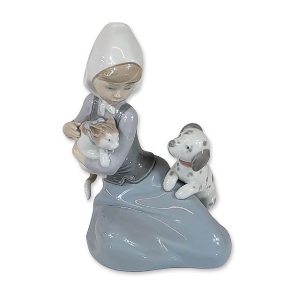 Lladro Porcelain Figurine, Little Friskies 01005032
