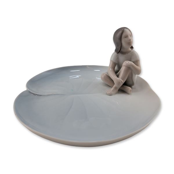 Bing and Grondahl Danish Porcelain Thumbelina on Lily Pad