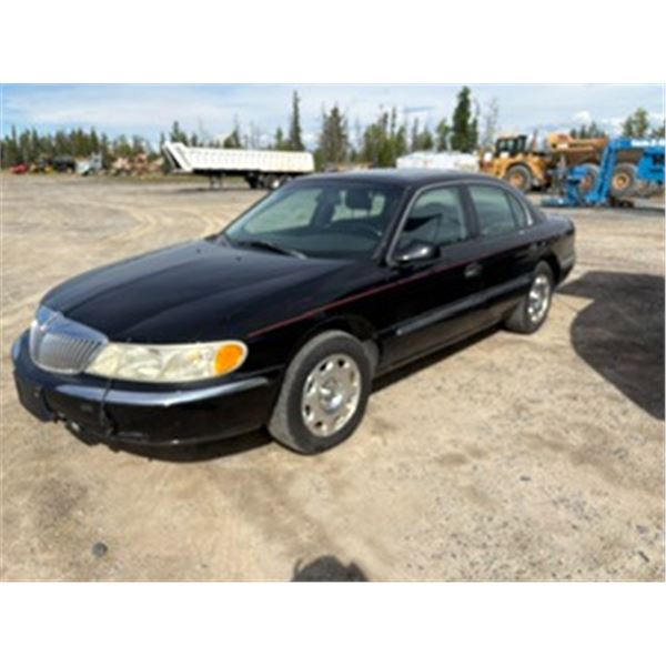 1999 Lincoln Continential - working condition- 94,108 kms