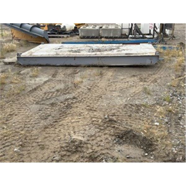 METAL SHID 8FT BY 20FT