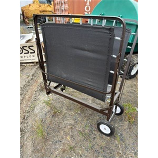 PORTABLE BED