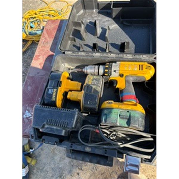 18 volt Dewalt drill