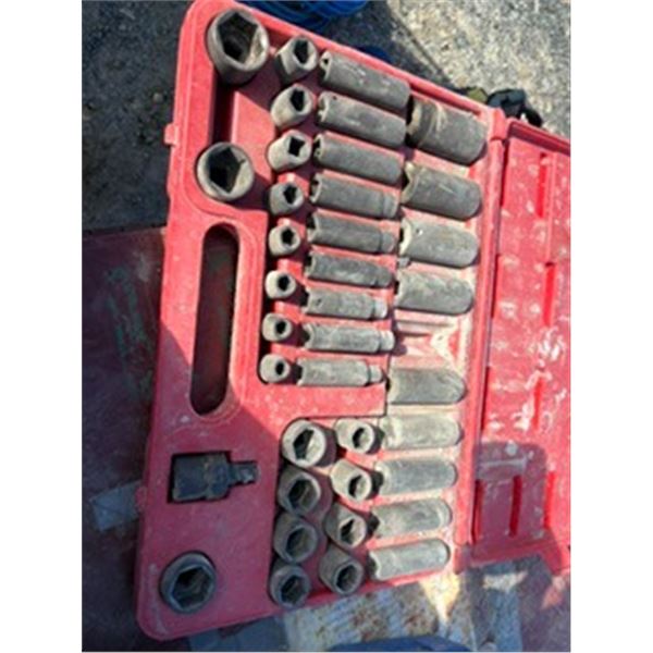 Impact socket set