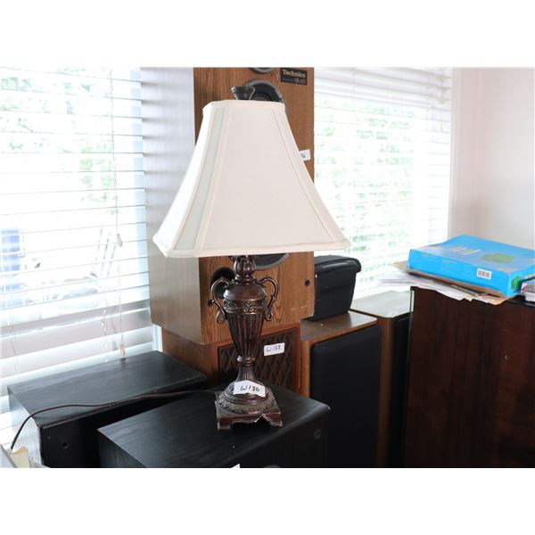Neoclassical-Style Table Lamp with Urn Base and Panelled Shade