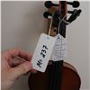 Image 4 : Modern Full-Size Violin (Mendini Cecilio, No Bow/Case)