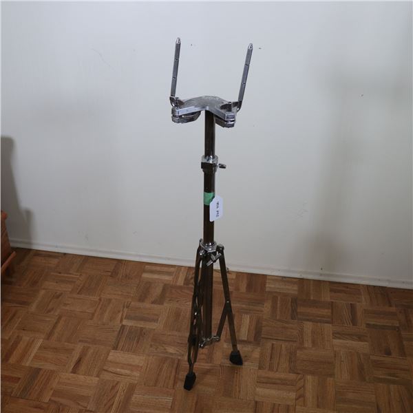 Adjustable chrome-plated snare drum or tom stand