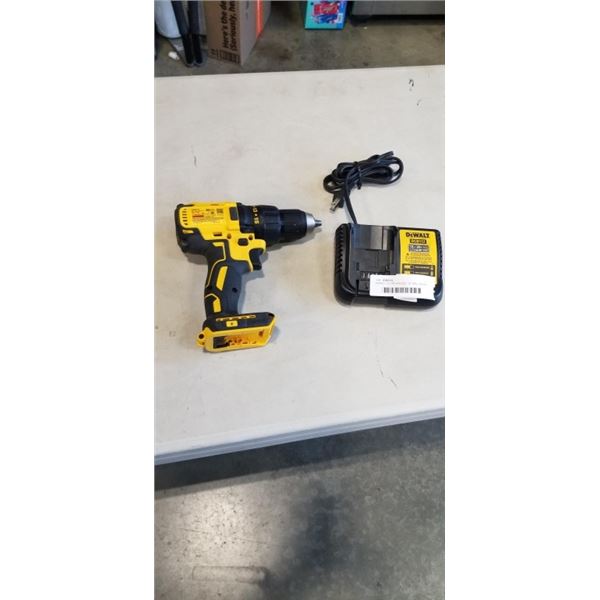 DEWALT 20V BRUSHLESS 1/2" DRILL DRIVER W/ BATERRY CHARGER ONLY - WORKING, NO BATTEREY