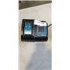 Image 3 : 2 MAKITA BATTERY CHARGERS - WORKING