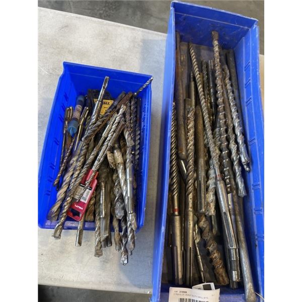 2 TRAYS OF HEAVY DUTY DRILL BITS - VARIOUS LENGTHS 5" TO 20"