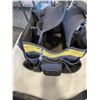 Image 2 : 2 DEWALT TOOL BAGS AND HUSKY TOOL BAG