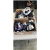 Image 1 : 2 TRAYS OF VARIOUS COMPUTER CORDS