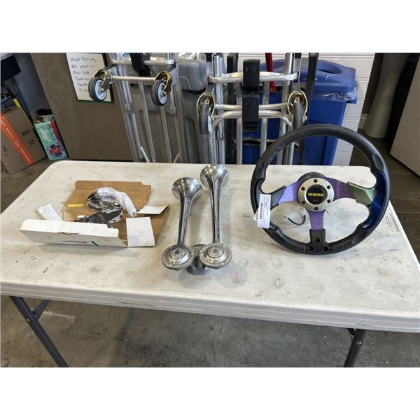 HARLEY DAVIDSON SIDEVIEW MIRRORS AND STEERING WHEEL AND TRUCK HORN