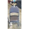 Image 2 : 3 FOLDING VHAIRS AND FOLDING WOODEN PATIO TABLE