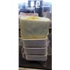 Image 3 : BOX OF VARIOUS CLAMSHELLS AND CONTAINERS