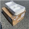 Image 1 : CASE OF SAYE 8" X 8" 3 COMPARMENT CLAMSHELL CONTAINERS 200CT