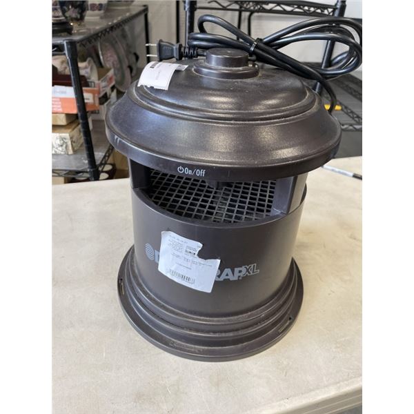 DYNATRAP XL INSECT TRAP WORKING