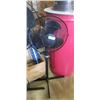 Image 2 : 2 BLACK FLOOR FANS