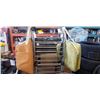 Image 1 : FOLDING DRYING RACK AND TWO KEEP COOL COOLER BAGS