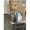 Image 2 : 4 LARGE STEEL FOUNTAIN BALLS