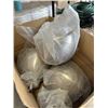 Image 4 : 4 LARGE STEEL FOUNTAIN BALLS
