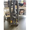 Image 2 : EUREKA VACUUM, WORKING