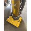Image 3 : EUREKA VACUUM, WORKING