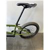 Image 3 : HARO BMX BIKE