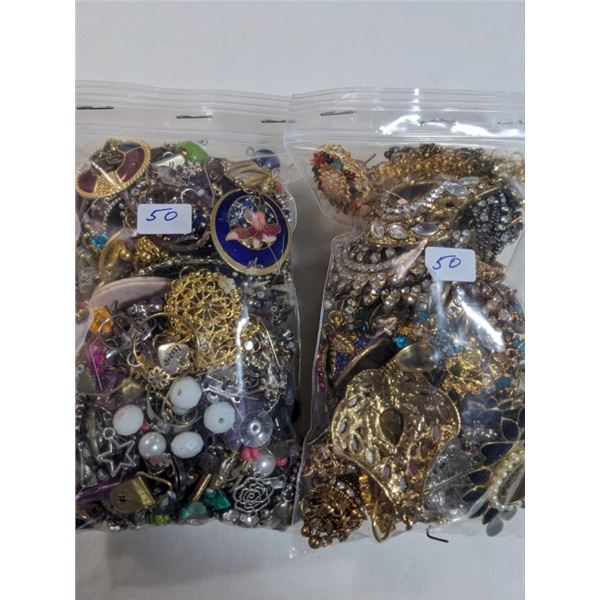 2 SMALL BAGS OF MISC JEWELRY AND PARTS ETC