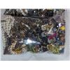 Image 2 : 2 SMALL BAGS OF MISC JEWELRY AND PARTS ETC