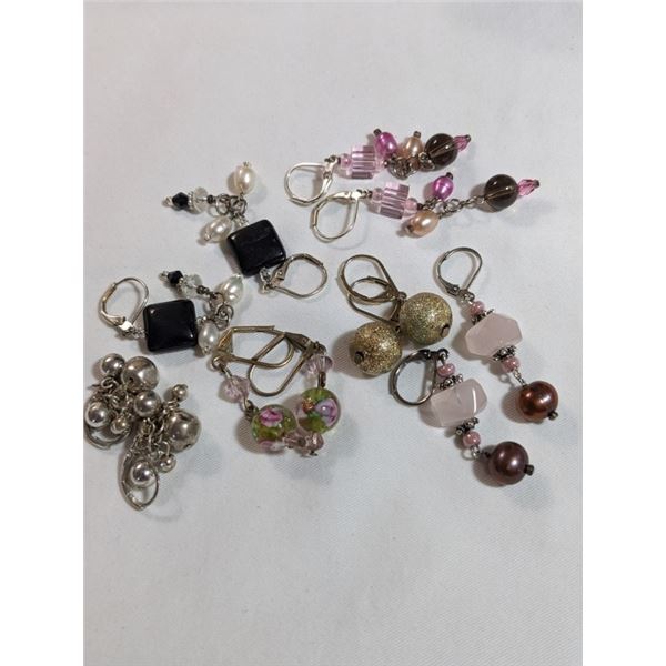 6 PAIRS OF VINTAGE PEARLS, SILVER BEADS AND GEM STONE EARRINGS