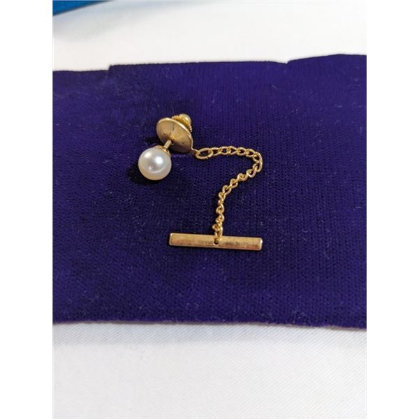 1/20 12K GF PIN W/ LARGE GENUINE CULTURED PEARL