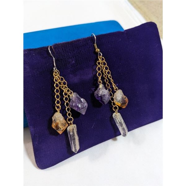 VINTAGE PAIR OF GENUINE AMETHYST, CARNELIAN AND ROCK CRYSTAL EARRINGS