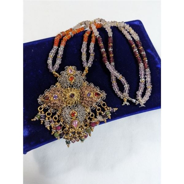 VINTAGE VARIETY STONE BEADS W/ PENDANT NECKLACE