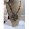 Image 3 : VINTAGE VARIETY STONE BEADS W/ PENDANT NECKLACE