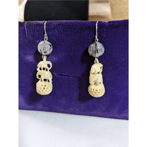 PAIR OF HAND CARVED IVORY DANGLE EARRINGS